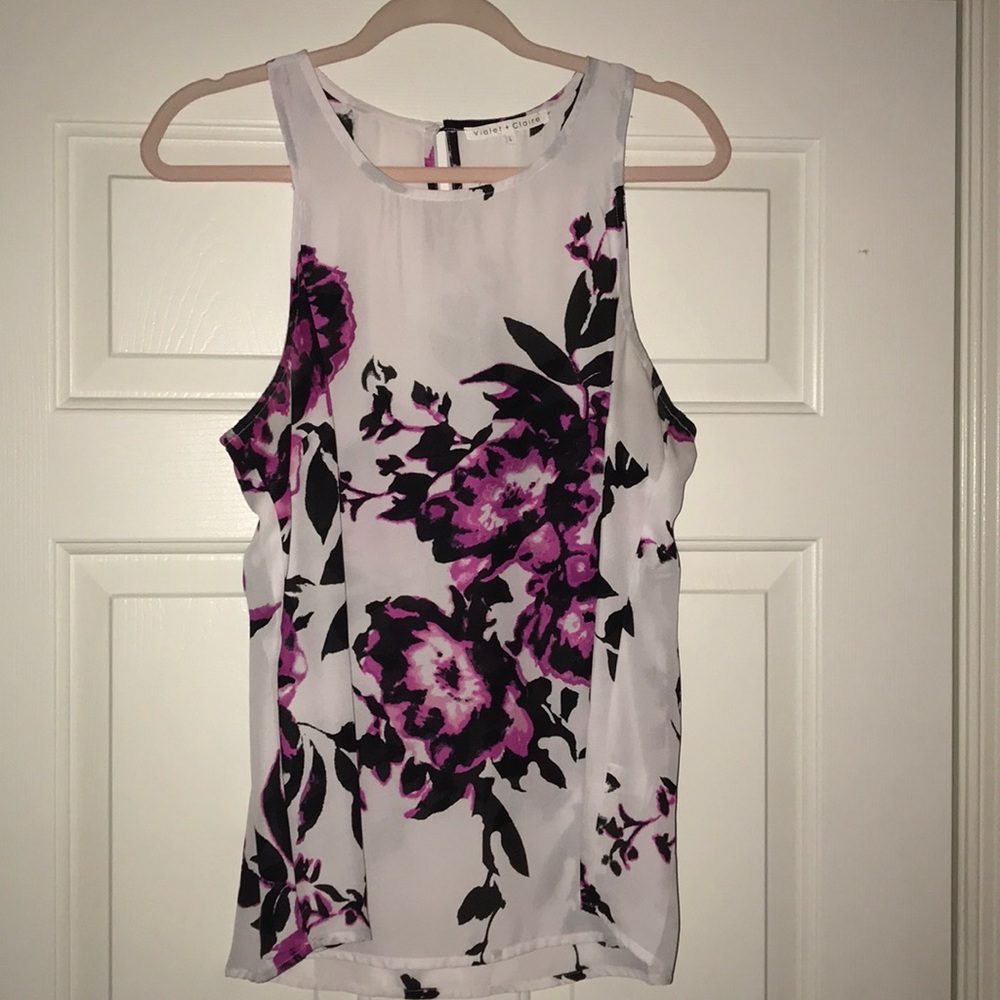 Floral sleeveless top